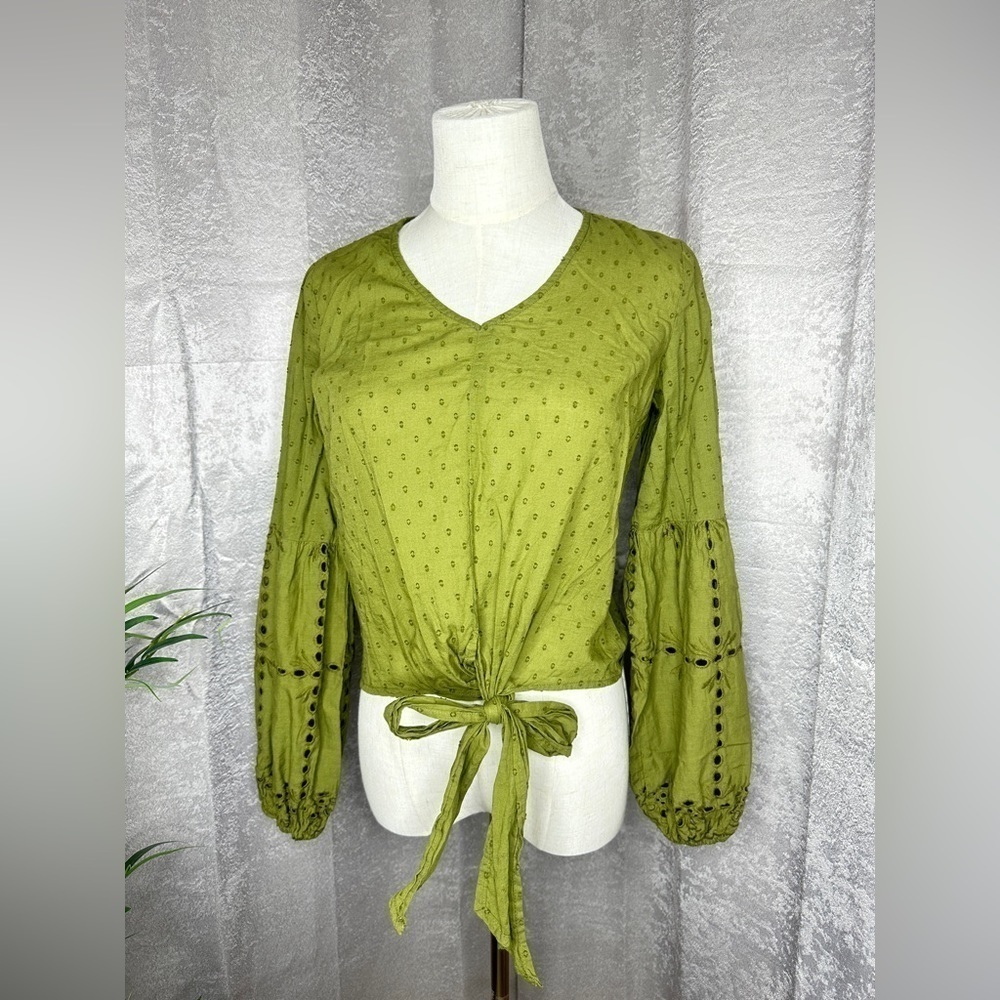Japna Olive Green Front Tie Eyelet Balloon Sleeve Top Women’s Sz Extra Small
